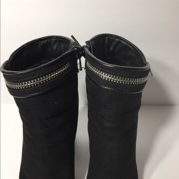 Just Fab Soleil Suede Pointed Toe Ankle  Zipper Booties - Picture 4 of 8